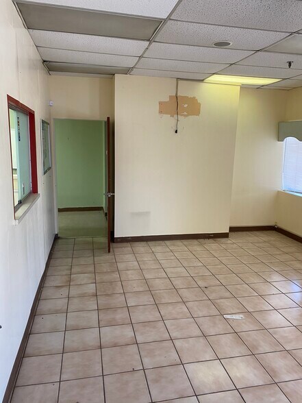 More Photos Of 1577 Mount Zion Rd, Morrow Medical For Lease