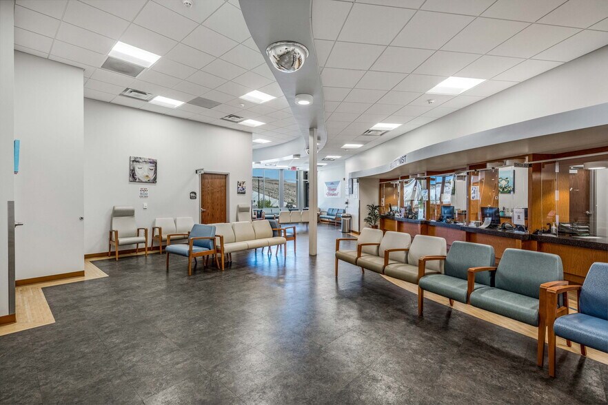 More Photos Of 4401 E Lohman Ave, Las Cruces Medical For Sale