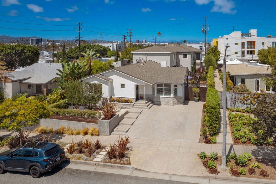 More Photos Of 1817 Euclid St, Santa Monica Apartments For Sale