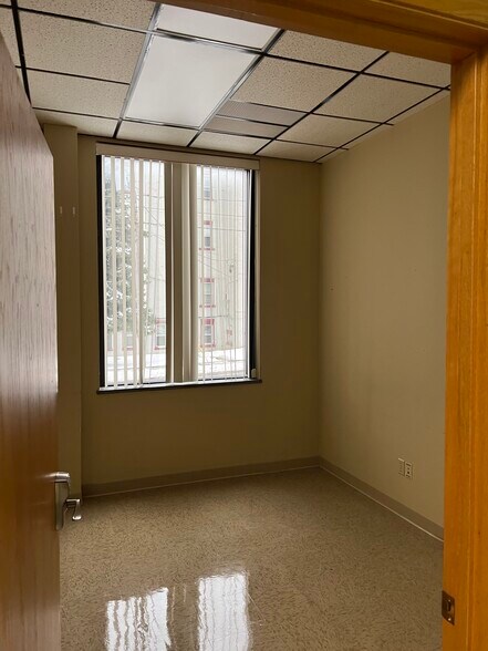 More Photos Of 1500 Genesee St, Utica Medical For Lease