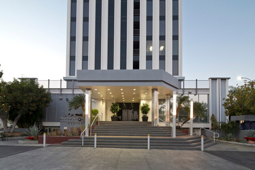 More Photos Of 3452 E Foothill Blvd, Pasadena Office For Lease