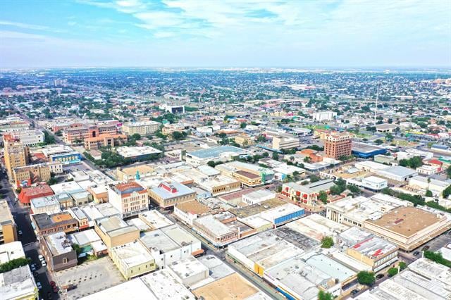 More Photos Of 1114 Lincoln St, Laredo General Retail For Sale