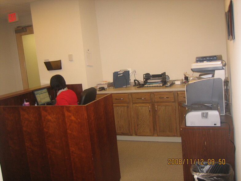 More Photos Of 1801 Robert Fulton Dr, Reston Medical For Sale