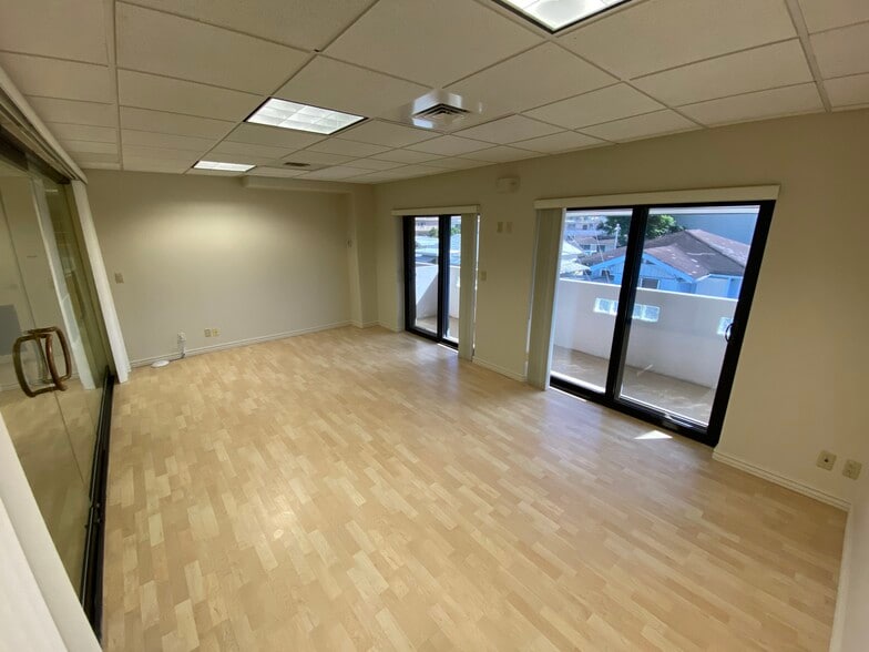1668 S King St, Honolulu, HI 96826 - Retail For Lease Cityfeet.com