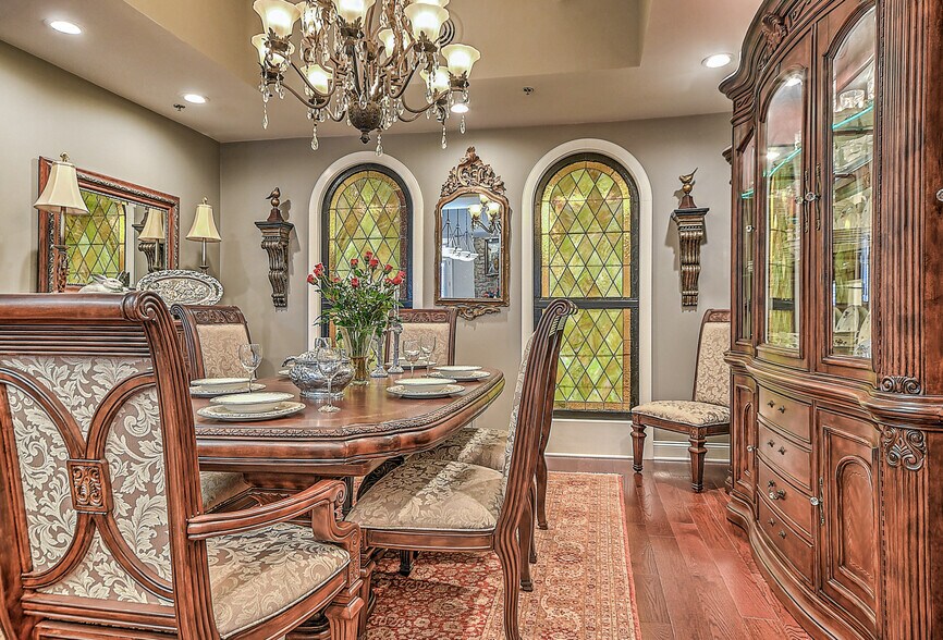 More Photos Of 220 Broad St, Kingsport Flex For Sale