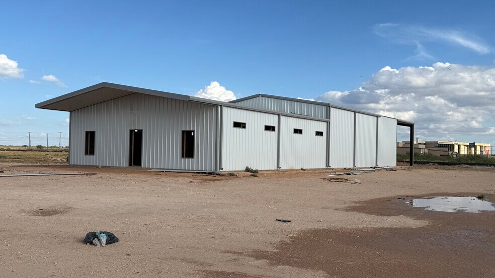 More Photos Of 1810 N FM 1788, Midland Warehouse For Lease