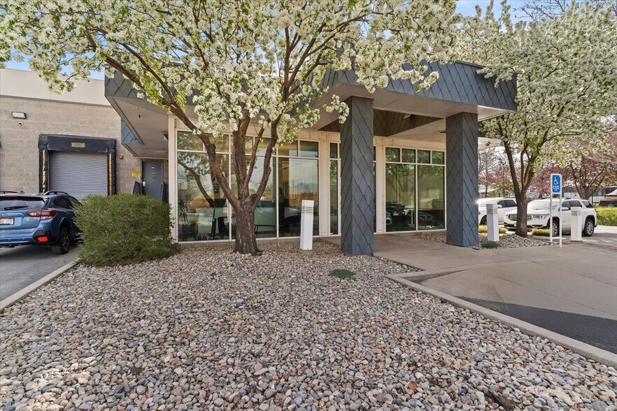 More Photos Of 825 S Gladiola St, Salt Lake City Warehouse For Sale