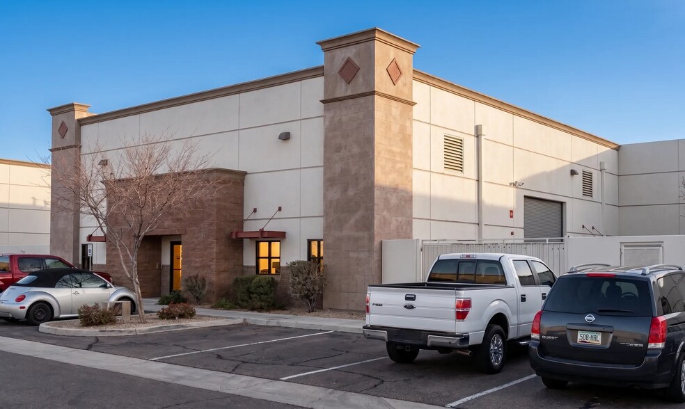 More Photos Of 1918 N Higley Rd, Mesa Light Manufacturing For Sale