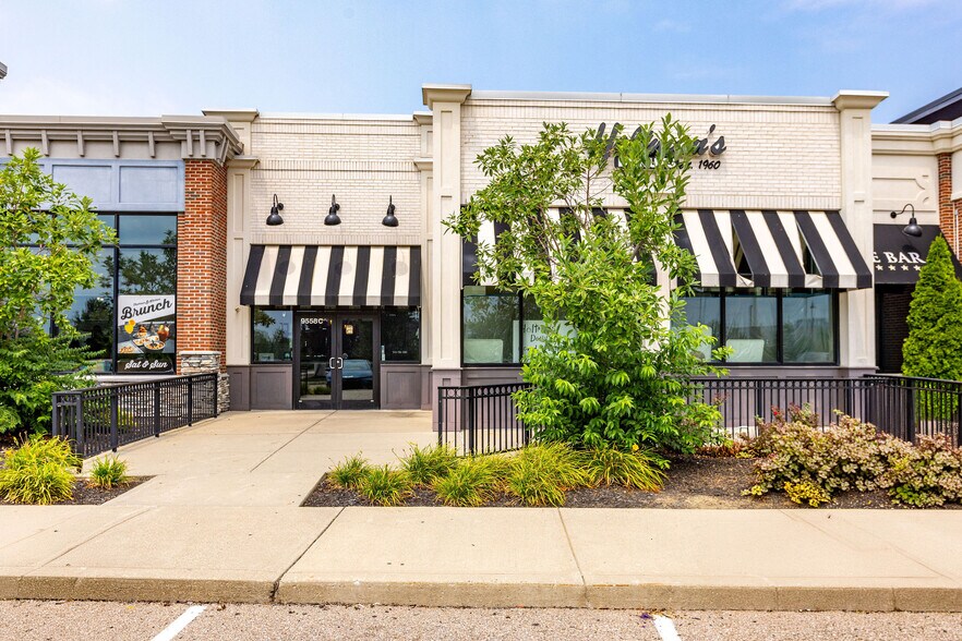 More Photos Of 9558 Civic Centre Blvd, West Chester Restaurant For Lease