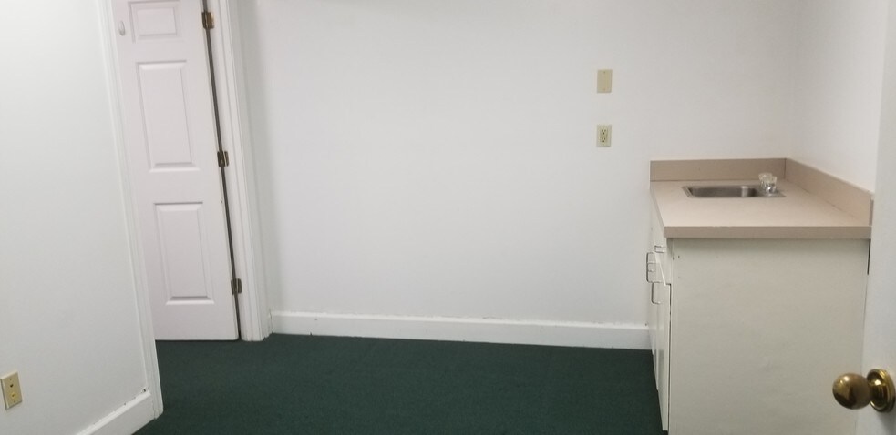 More Photos Of 3076 Campbellton Rd SW, Atlanta Medical For Lease