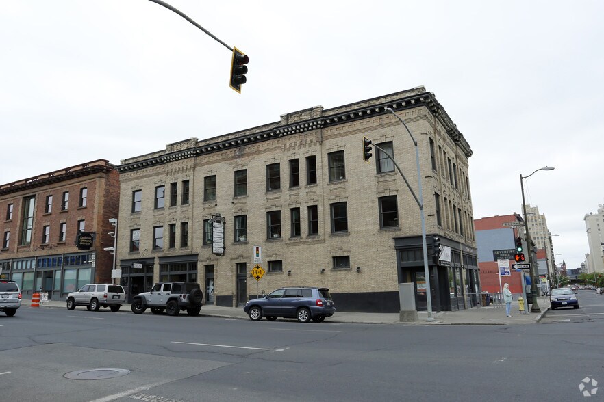 More Photos Of 201 W Riverside Ave, Spokane Office For Lease
