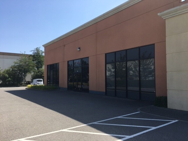 More Photos Of 800 Lindberg Ln, Petaluma Warehouse For Lease