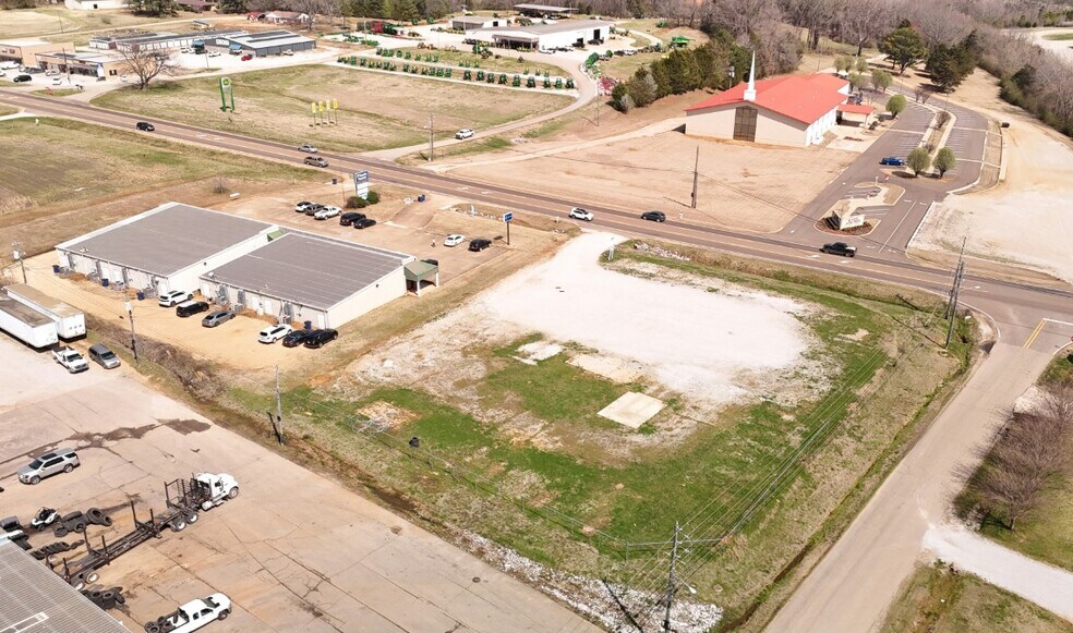 More Photos Of 213 Highway 15, Pontotoc Land For Sale