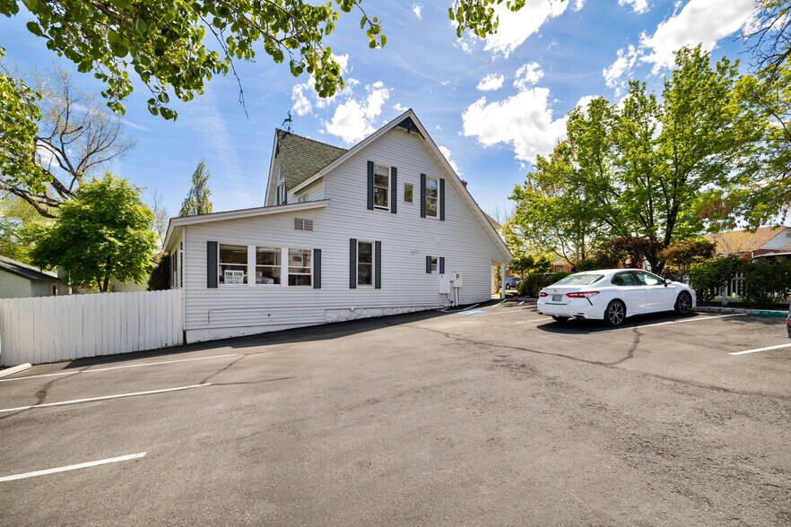 More Photos Of 652 Forest St, Reno Office Residential For Sale