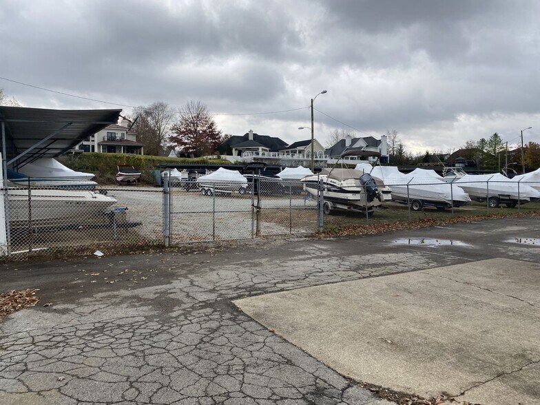 More Photos Of 1900 Victory Ln, Prospect Marina For Sale