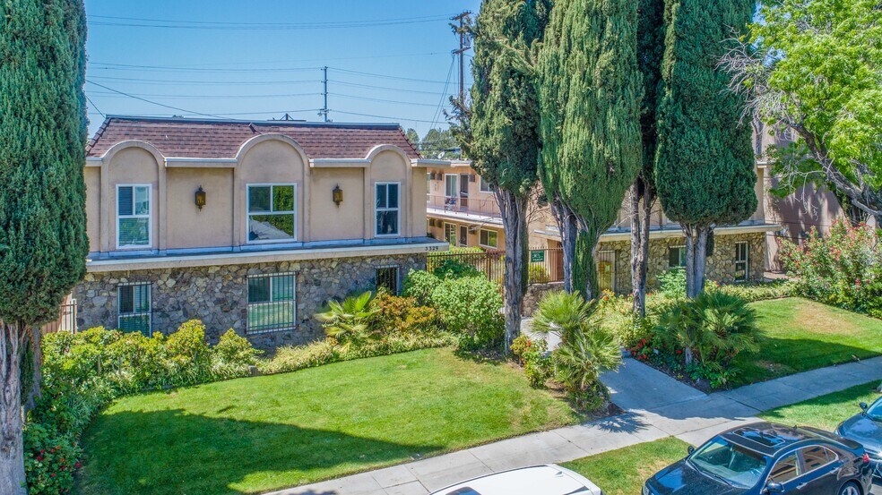 More Photos Of 5329-5333 Agnes Ave, Valley Village Apartments For Sale