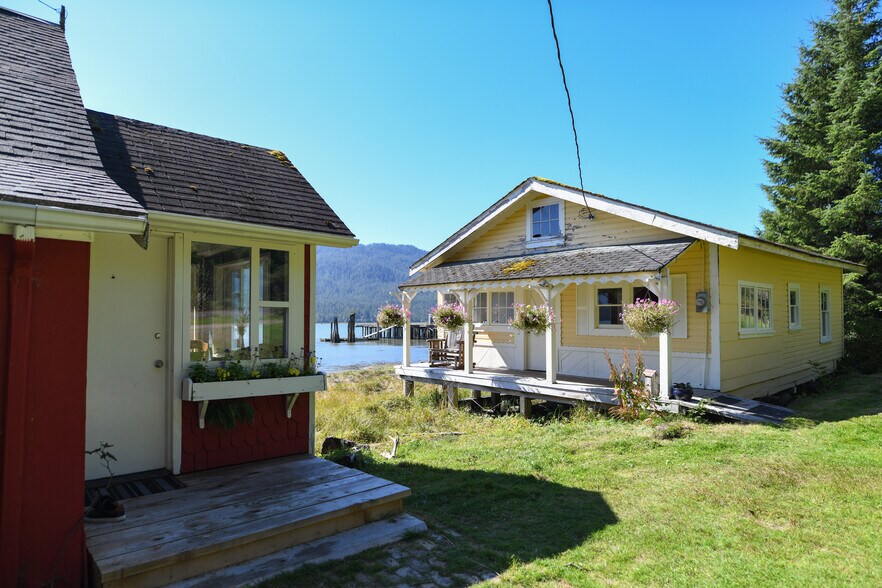 More Photos Of 3900 Skeena Dr, Port Edward Land For Sale