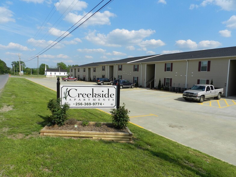 Primary Photo Of 2301 Motes Rd, Sylacauga Apartments For Sale