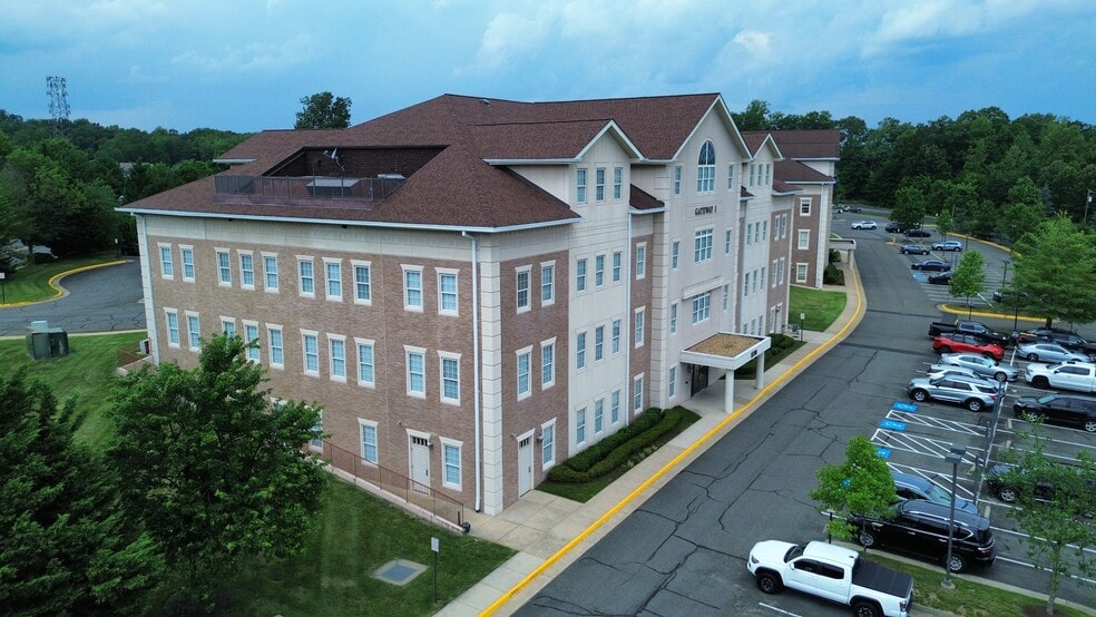 More Photos Of 18300 Quantico Gateway Dr, Triangle Unknown For Lease