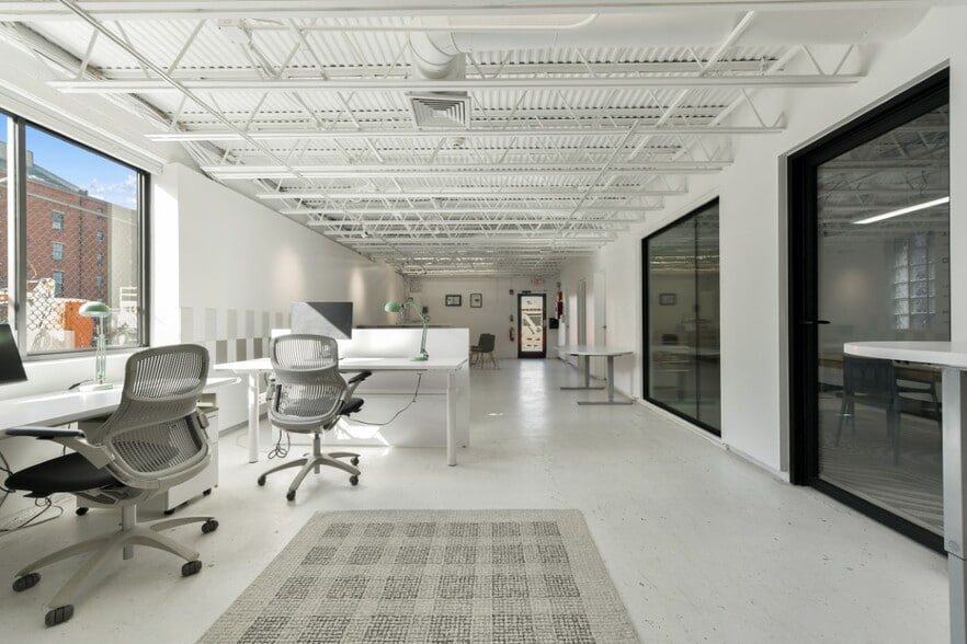 More Photos Of 555 E 2nd St, South Boston Loft Creative Space For Lease