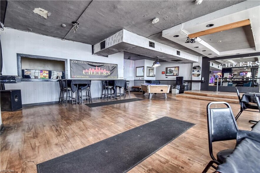 More Photos Of 3560 E 93rd St, Cleveland Bar For Sale