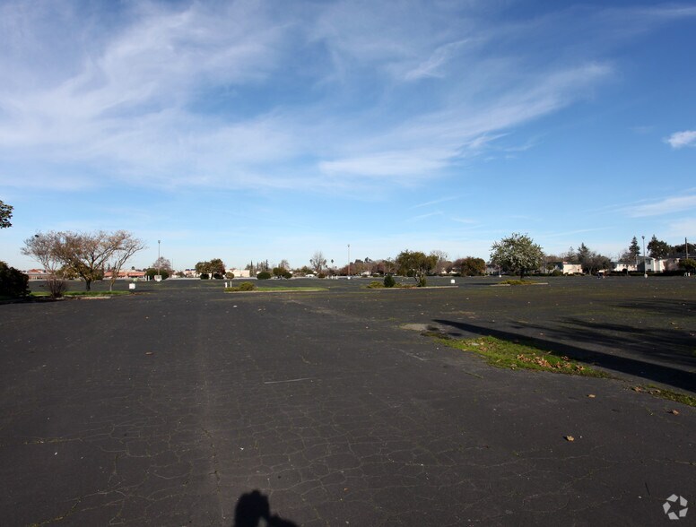 More Photos Of 6525 Florin Rd, Sacramento Land For Sale