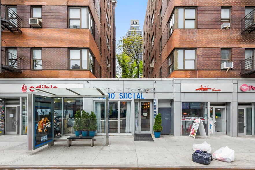 More Photos Of 1143-1159 Second Ave, New York Apartments For Lease