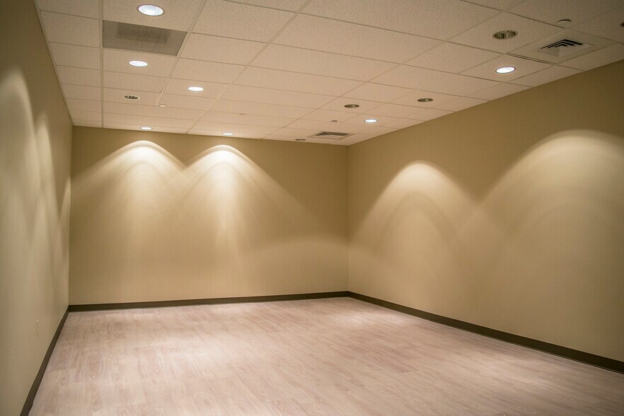 More Photos Of 4642 N Loop 289, Lubbock Medical For Lease