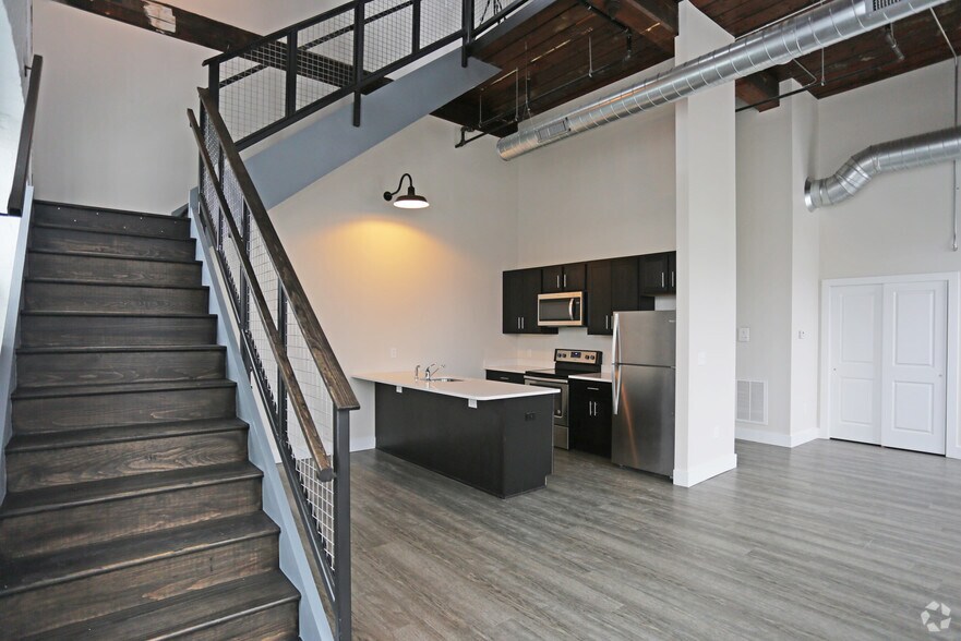 More Photos Of 24 Amity St, Cohoes Apartments For Sale