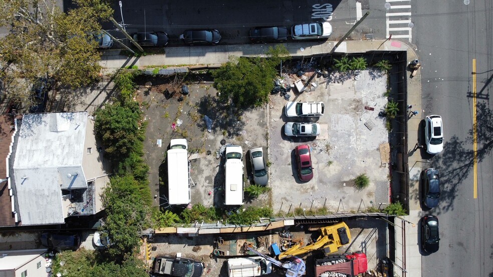 More Photos Of 10915 Sutphin Blvd, Jamaica Land For Sale