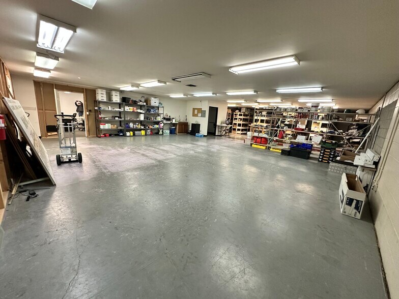 More Photos Of 1504 Fruitvale Blvd, Yakima Freestanding For Lease