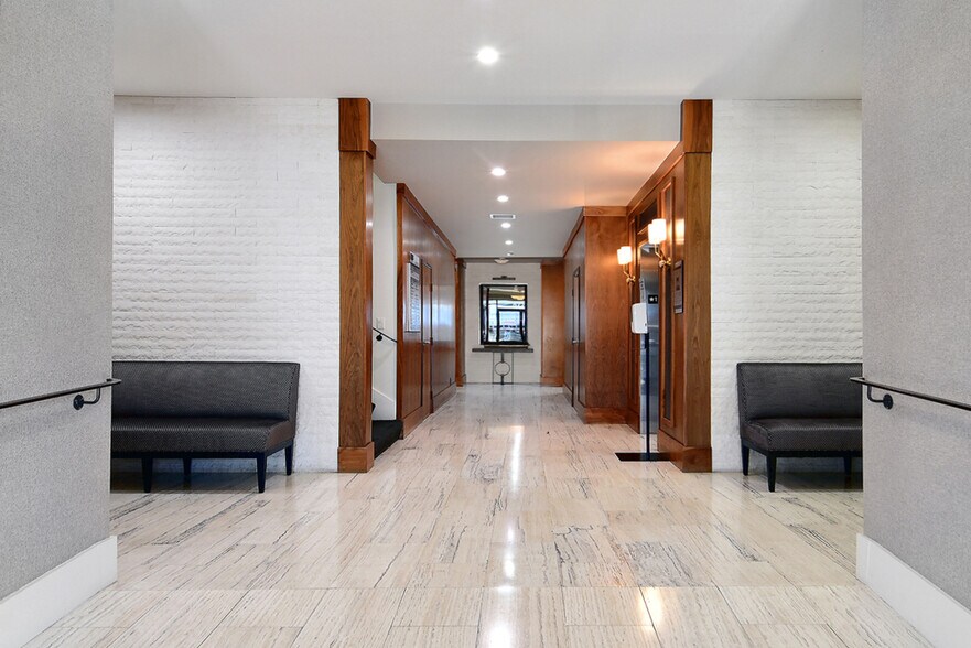 More Photos Of 8721 W Sunset Blvd, West Hollywood Loft Creative Space For Lease