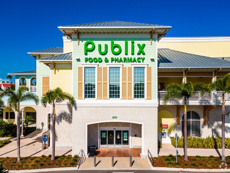 More Photos Of 104-200 Island Way, Clearwater Unknown For Sale