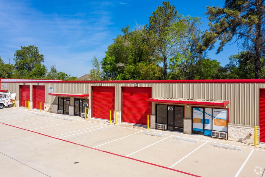 More Photos Of 11412 Spring Cypress Rd, Tomball Unknown For Lease