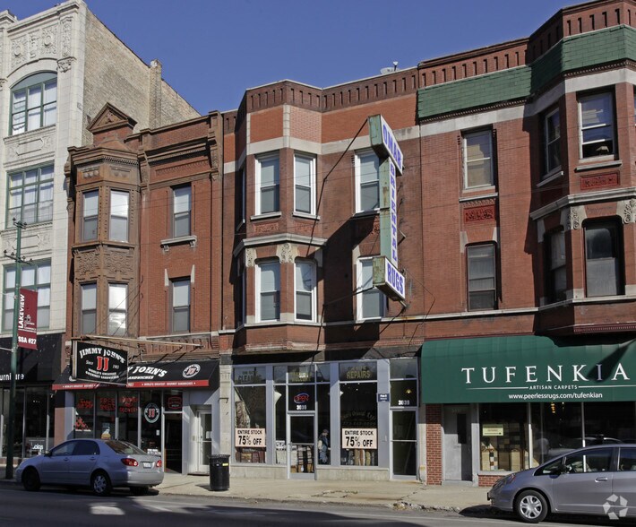 Primary Photo Of 3039 N Lincoln Ave, Chicago Apartments For Lease