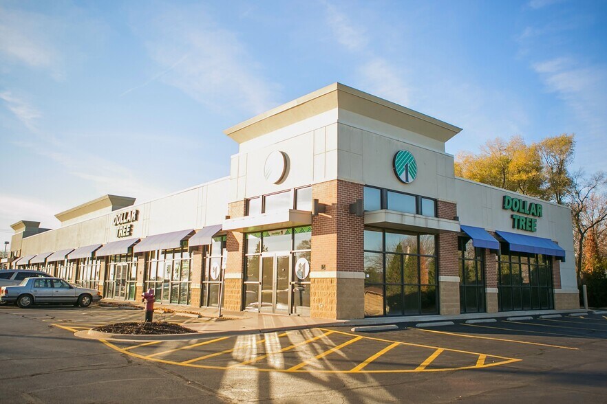 More Photos Of 1746 Us-20, Belvidere Unknown For Lease
