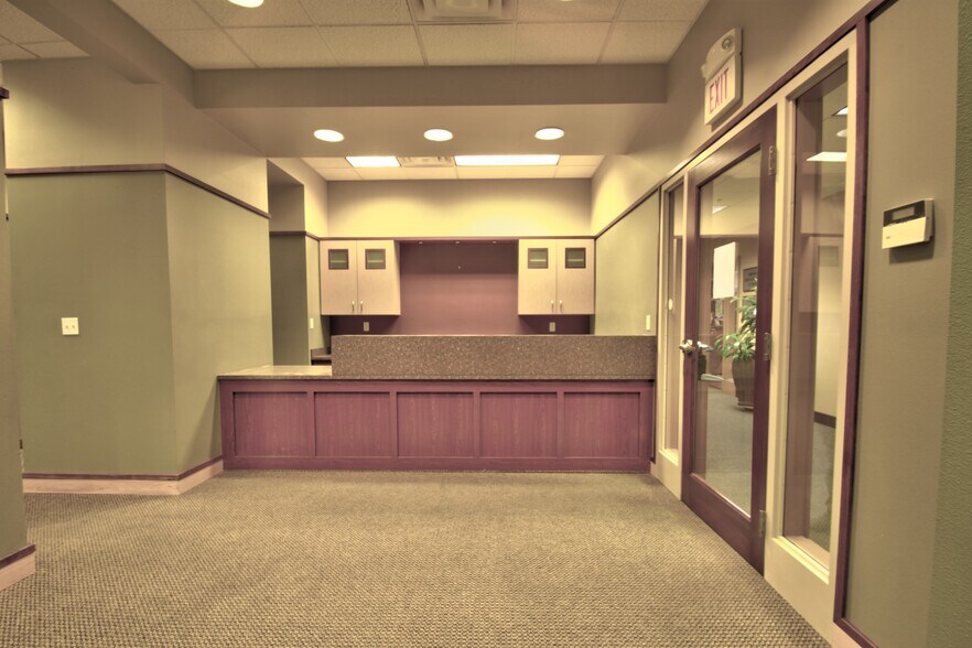 More Photos Of 2425 W Central Ave, Missoula Office For Lease
