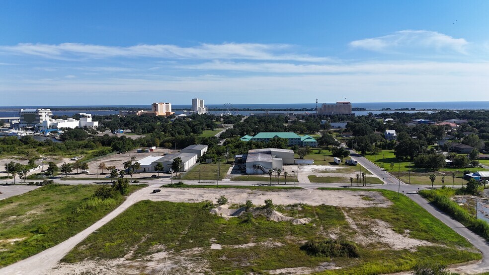 More Photos Of 260 Maple St, Biloxi Food Processing For Sale