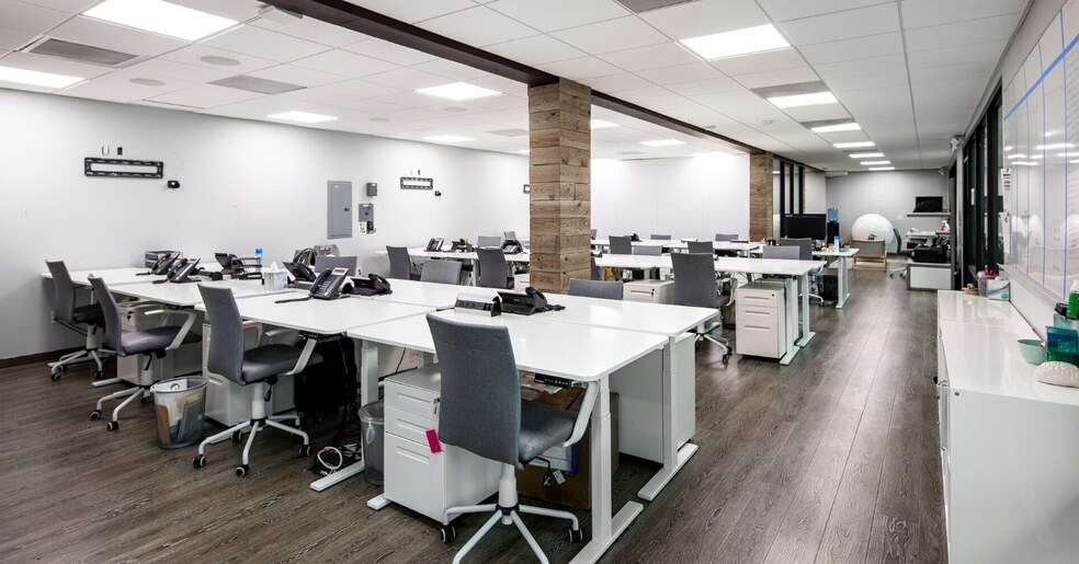 More Photos Of 18093 Prairie Ave, Torrance Office For Lease