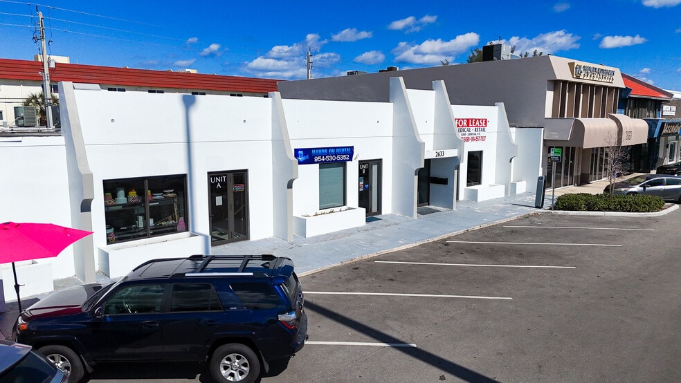 More Photos Of 2633 E Commercial Blvd, Fort Lauderdale Storefront For Sale