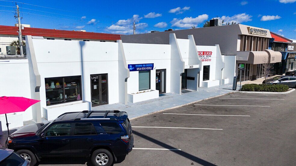 More Photos Of 2633 E Commercial Blvd, Fort Lauderdale Storefront For Lease