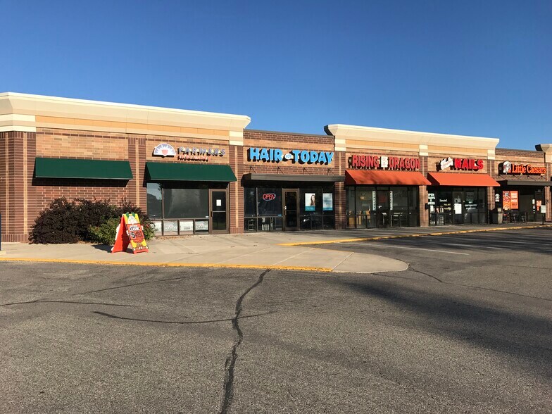 More Photos Of 802-822 Yellow Brick Rd, Chaska Unknown For Lease