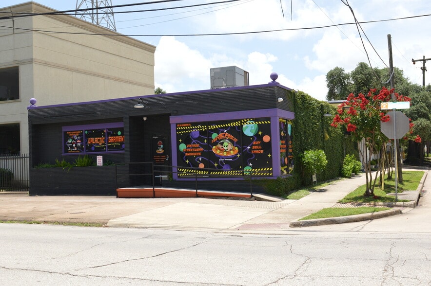 More Photos Of 3803 Bute St, Houston Storefront Retail Residential For Lease