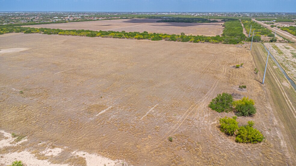 More Photos Of International Pkwy, McAllen Land For Sale