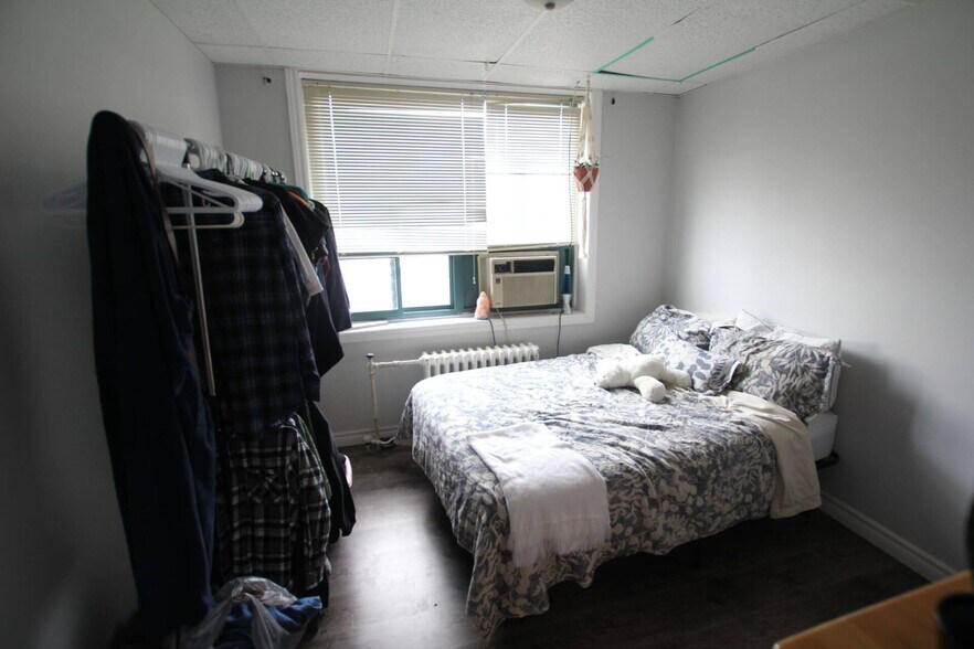 More Photos Of 58 Cedar St, Sudbury Storefront Retail Residential For Sale