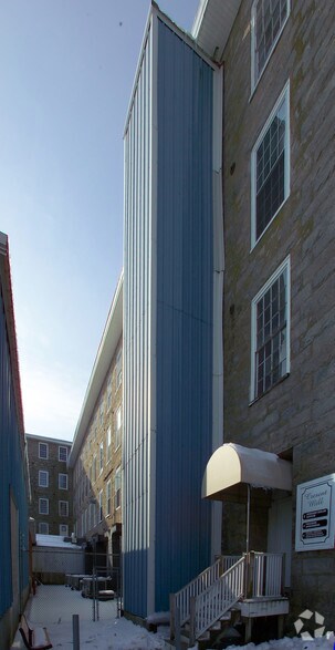 More Photos Of 20-88 Front St, Fall River Light Manufacturing For Lease