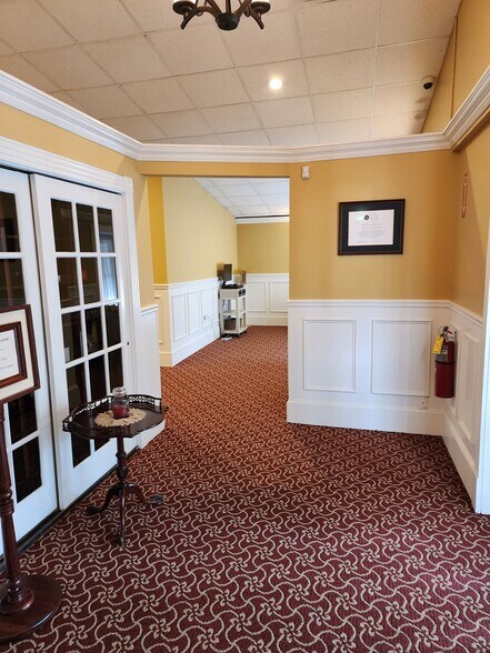 More Photos Of 496 Chase Ave, Waterbury General Retail For Sale