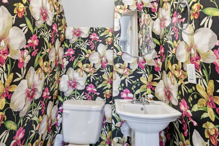 More Photos Of 521 W 37th St, Savannah Multifamily For Sale