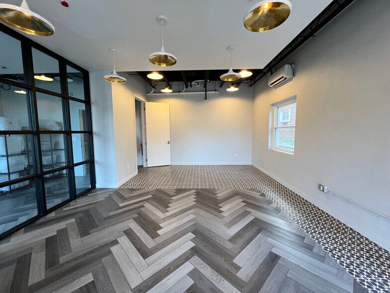 Primary Photo Of 5 Mott Ave, Norwalk Apartments For Lease