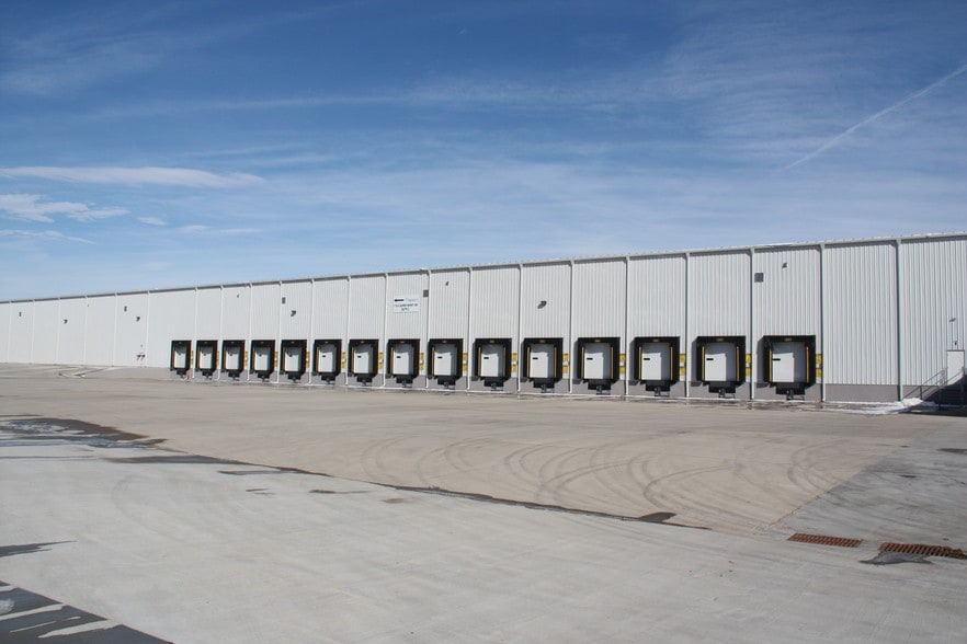 More Photos Of 279-281 Old Murdock Rd, Troutman Distribution For Lease